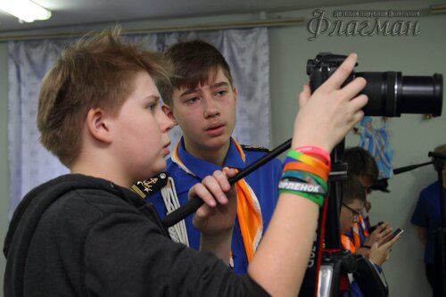 Саша Вахмянин, Денис Матушкин